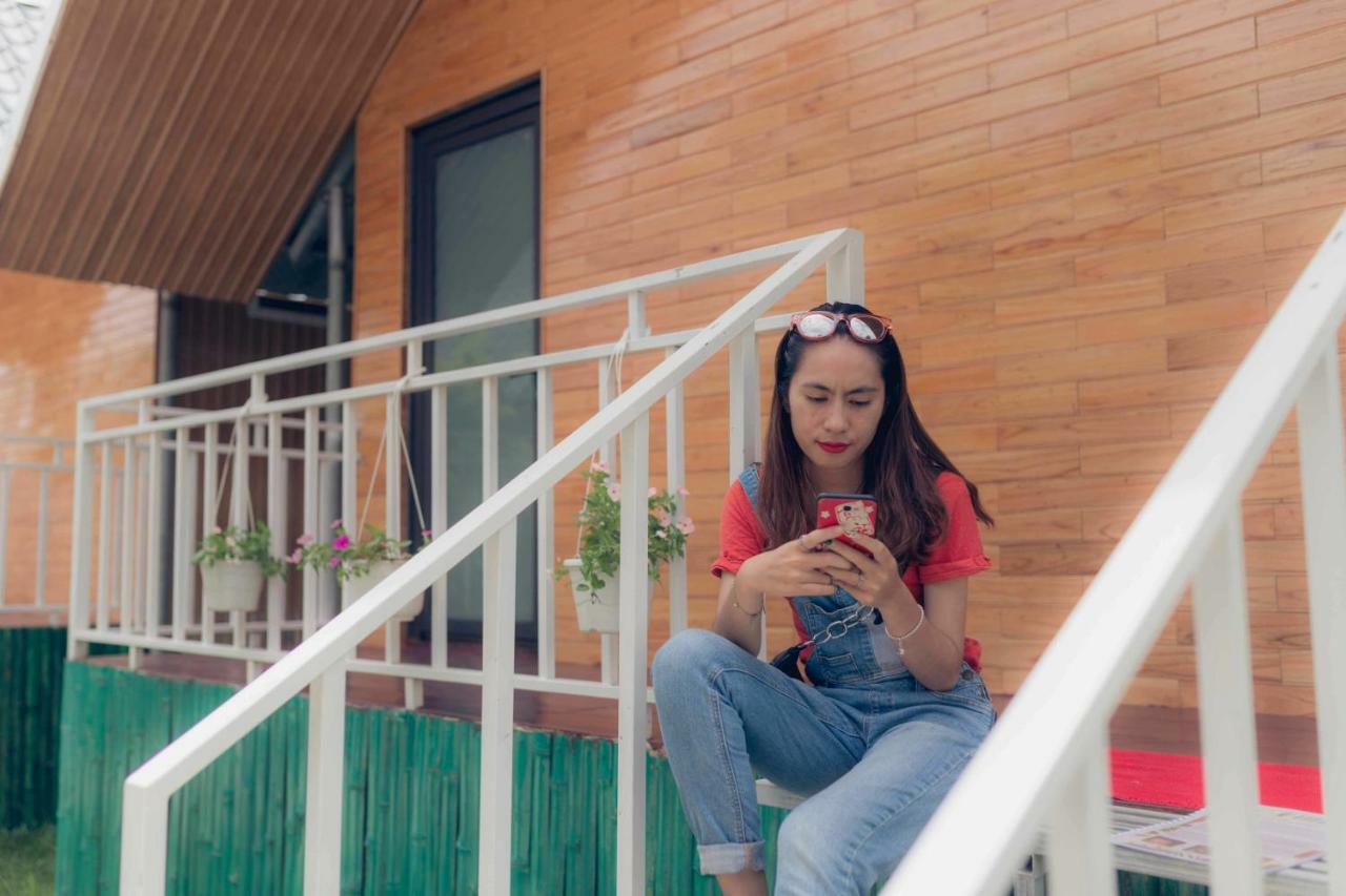 Pomelo Homestay Phong Nha Buitenkant foto